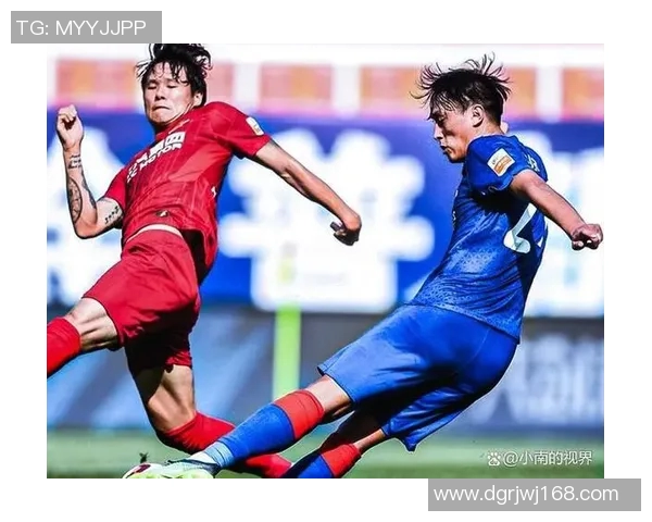 中国足球明星如何在广告界崭露头角与品牌合作的成功案例分析 中国足球明星如何在广告界崭露头角与品牌合作的成功案例分析