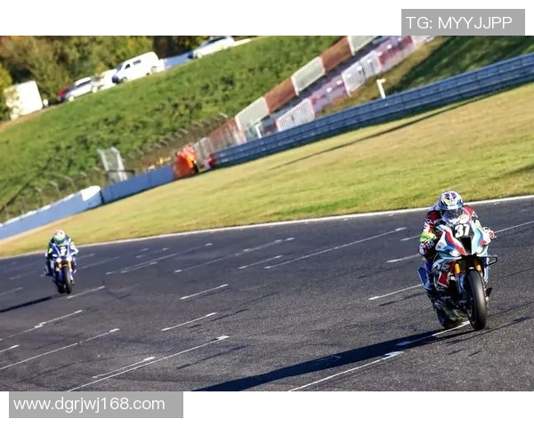 捷克与澳大利亚足球对决精彩回顾及赛后分析 捷克与澳大利亚足球对决精彩回顾及赛后分析