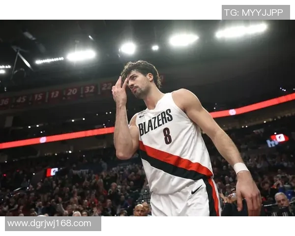 火箭队与开拓者的激烈对决三月十日精彩回顾与分析 火箭队与开拓者的激烈对决三月十日精彩回顾与分析