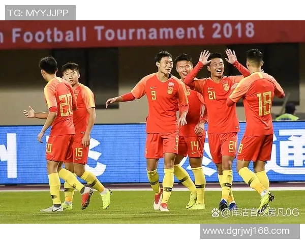 中国足球明星赛后采访揭秘球员心声与比赛背后的故事