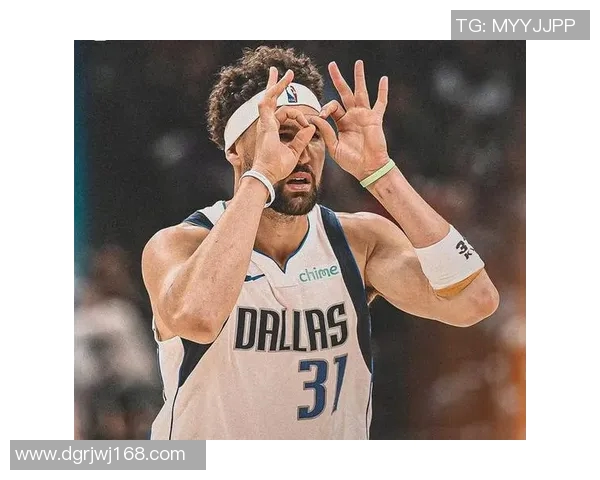 明星们的篮球场上风采尽显打篮球的头像背后故事揭秘